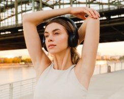 ВЦИОМ: половина россиян слушает музыку ежедневно
