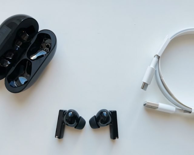 Обзор Huawei FreeBuds Pro